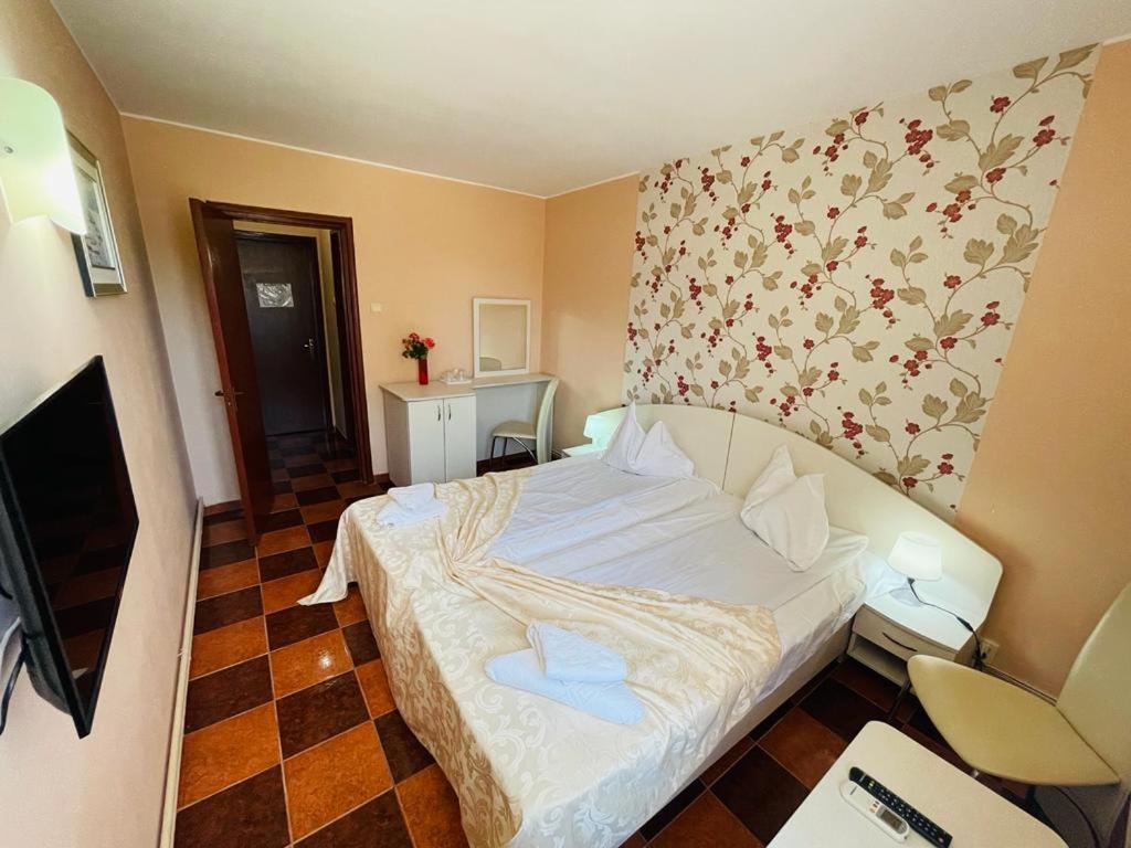 Hotel Turist Neptun Exterior photo